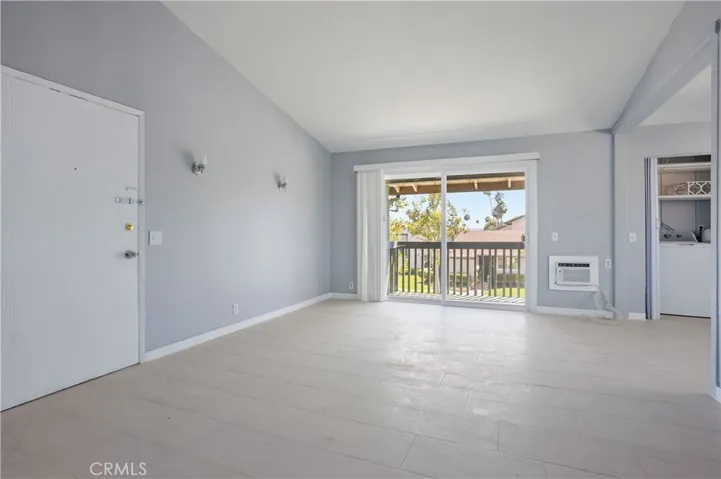 23232 Orange Av #2, Lake Forest, California 92630