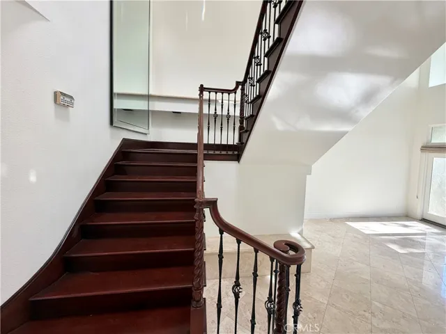 2 Vienna, Newport Beach, California 92660