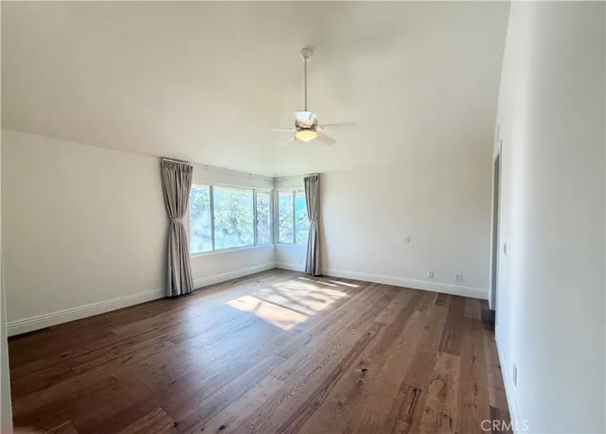 2 Vienna, Newport Beach, California 92660