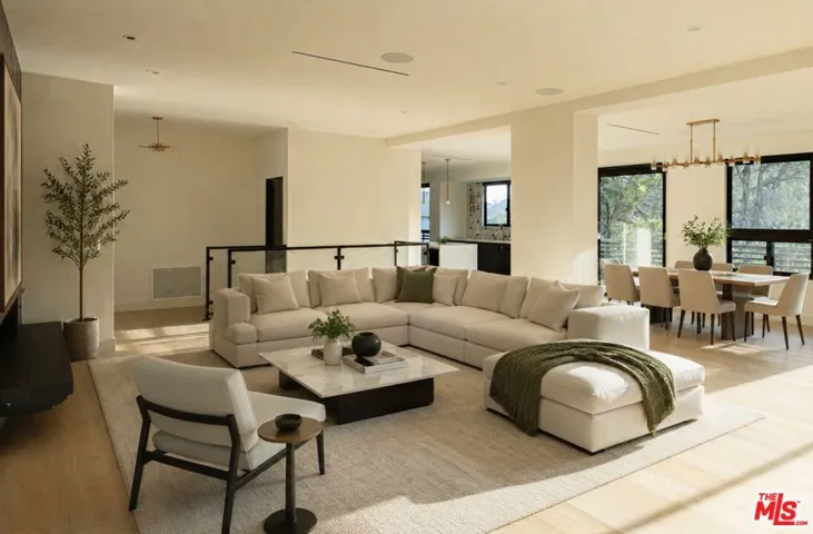 3147 Hollyridge Drive, Los Angeles, California 90068