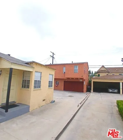 1729 S La Brea Avenue, Los Angeles, California 90019