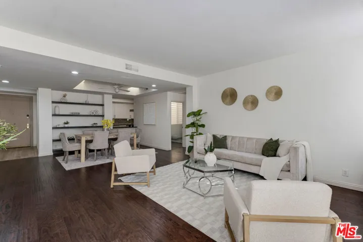 235 S Tower Drive 305, Beverly Hills, California 90211