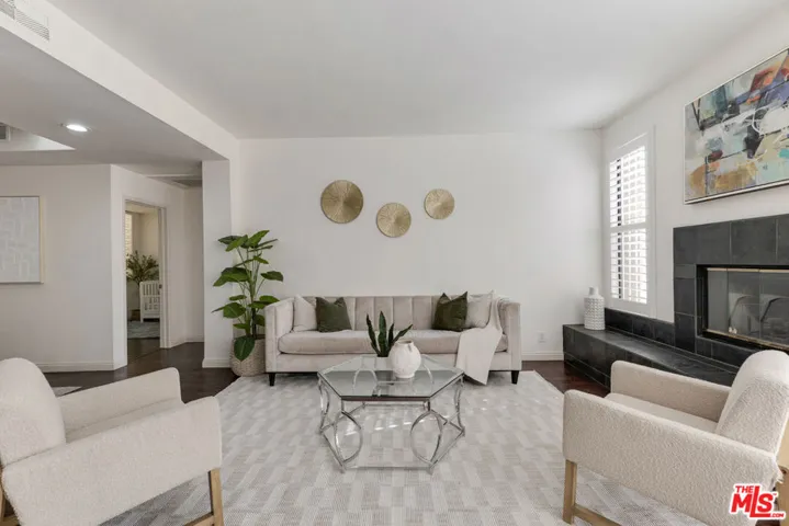 235 S Tower Drive 305, Beverly Hills, California 90211