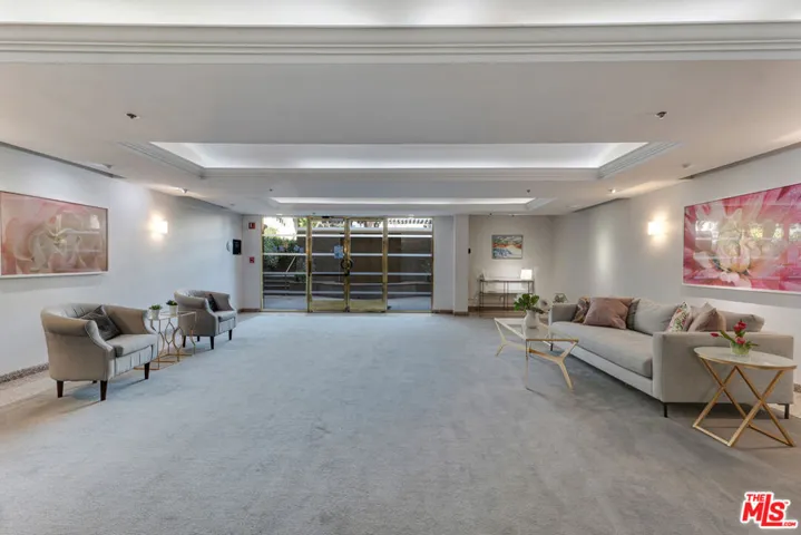 235 S Tower Drive 305, Beverly Hills, California 90211