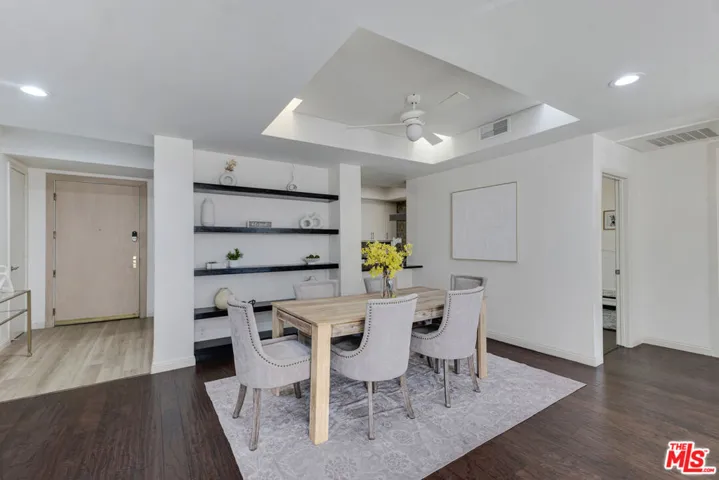 235 S Tower Drive 305, Beverly Hills, California 90211