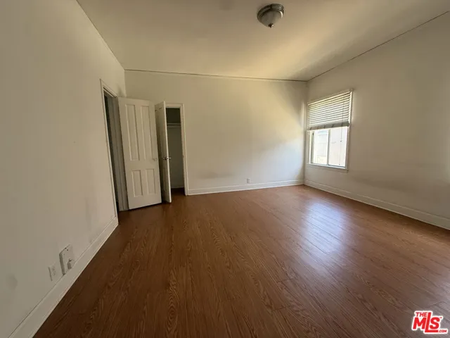127 N Catalina Street 3, Los Angeles, California 90004