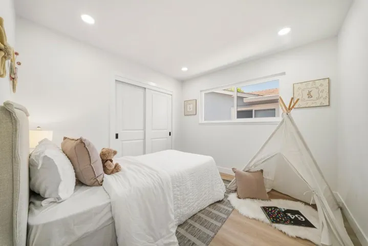 300 N Park Victoria Drive, Milpitas, California 95035