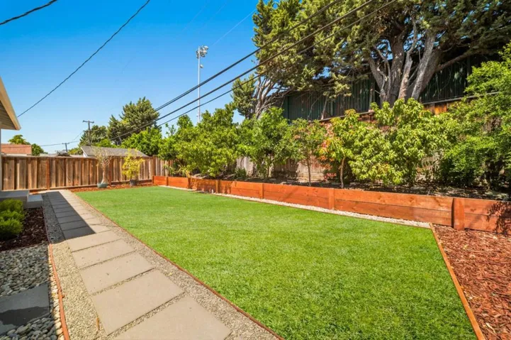 300 N Park Victoria Drive, Milpitas, California 95035