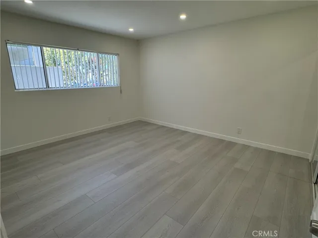 350 W Wilson 1a, Glendale, California 91203