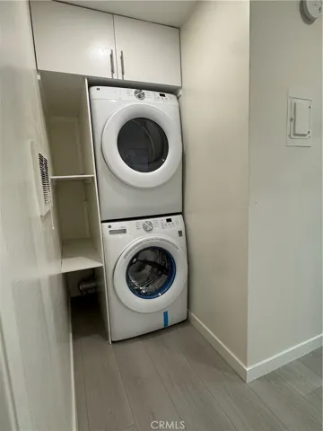 350 W Wilson 1a, Glendale, California 91203