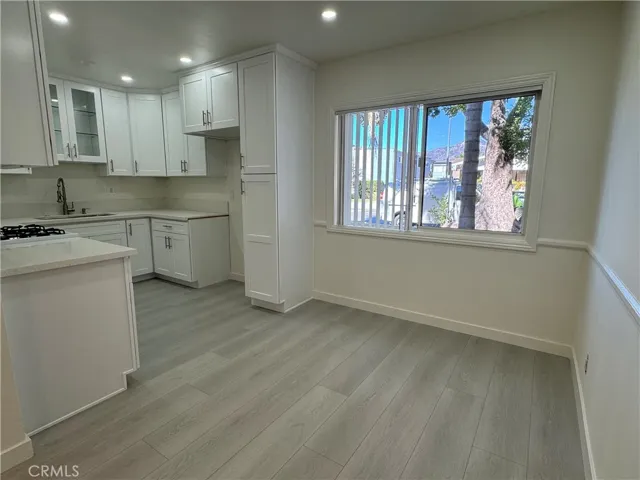 350 W Wilson 1a, Glendale, California 91203