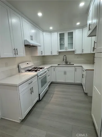 350 W Wilson 1a, Glendale, California 91203