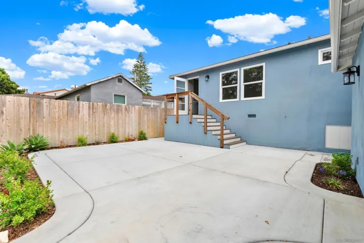 , Point Loma, California 92106