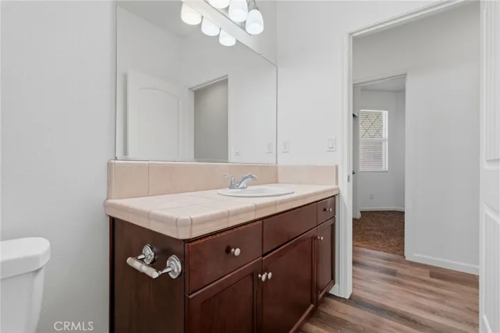 1361 Hoover Way, Hanford, California 93230