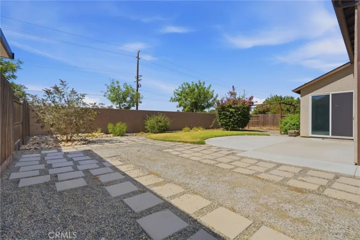 1361 Hoover Way, Hanford, California 93230