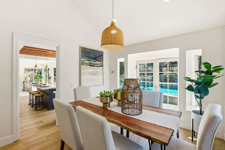 12727 La Tortola, San Diego, California 92129