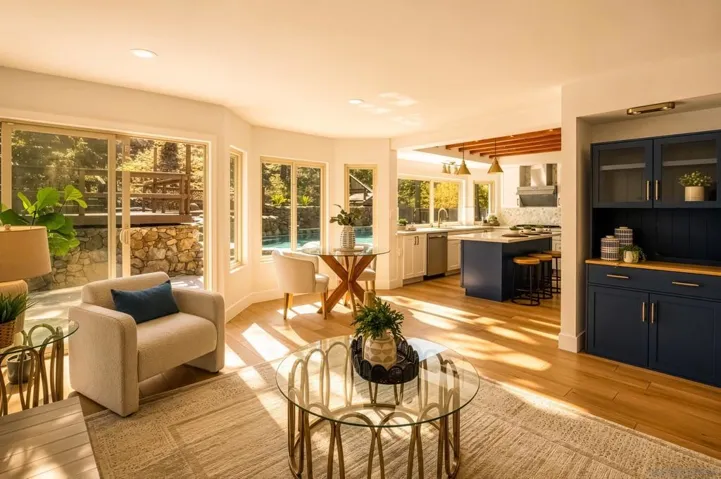 12727 La Tortola, San Diego, California 92129