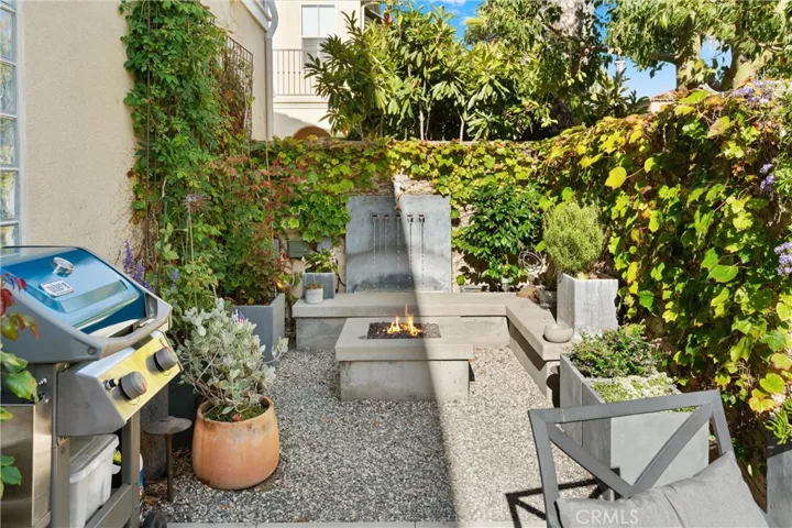 8239 Noelle Drive, Huntington Beach, California 92646