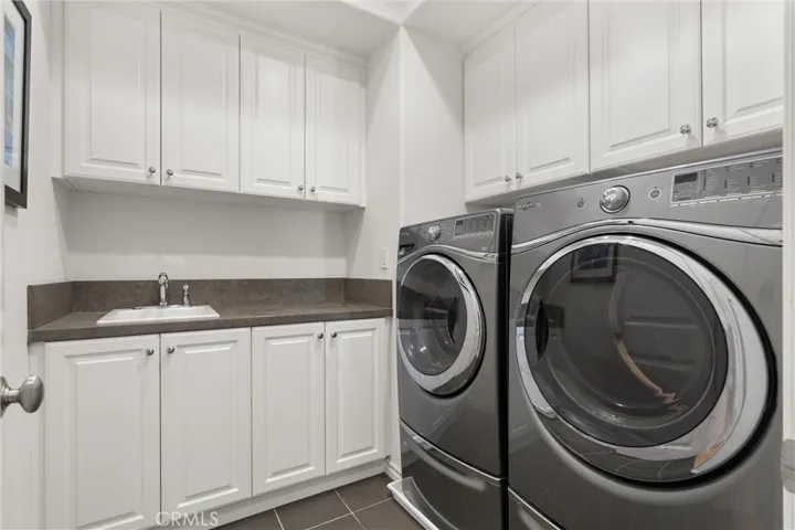 8239 Noelle Drive, Huntington Beach, California 92646