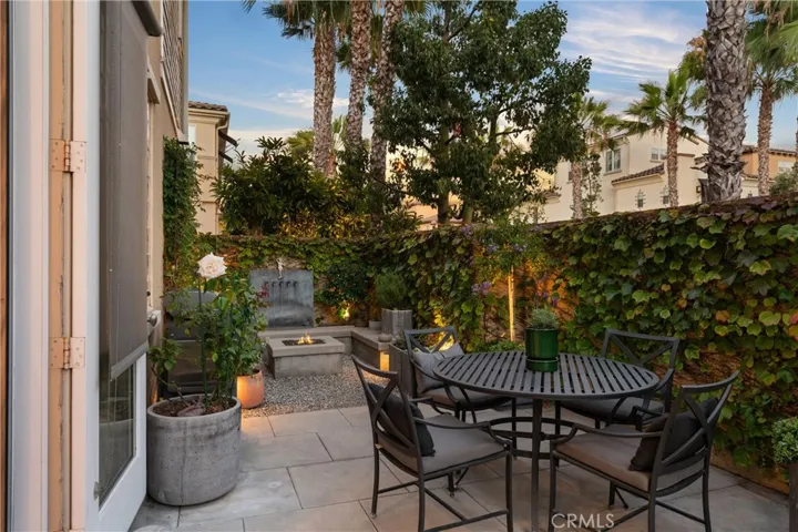 8239 Noelle Drive, Huntington Beach, California 92646