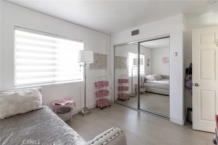 19776 Ahwanee, Los Angeles, California 91326