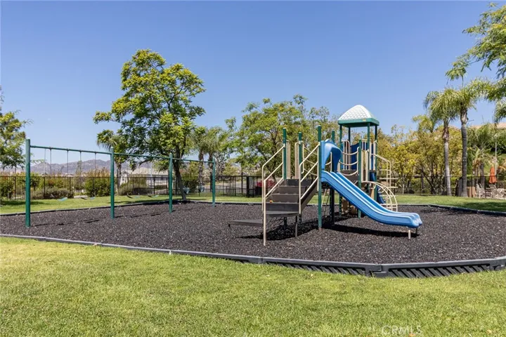 19776 Ahwanee, Los Angeles, California 91326