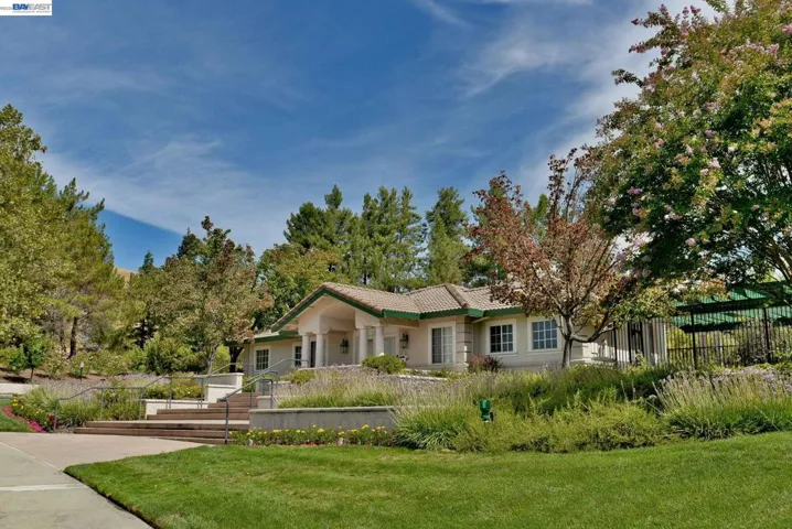 3551 Shadow Creek Dr, Danville, California 94506
