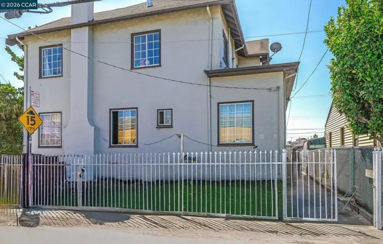 1362 104th Ave, Oakland, California 94603