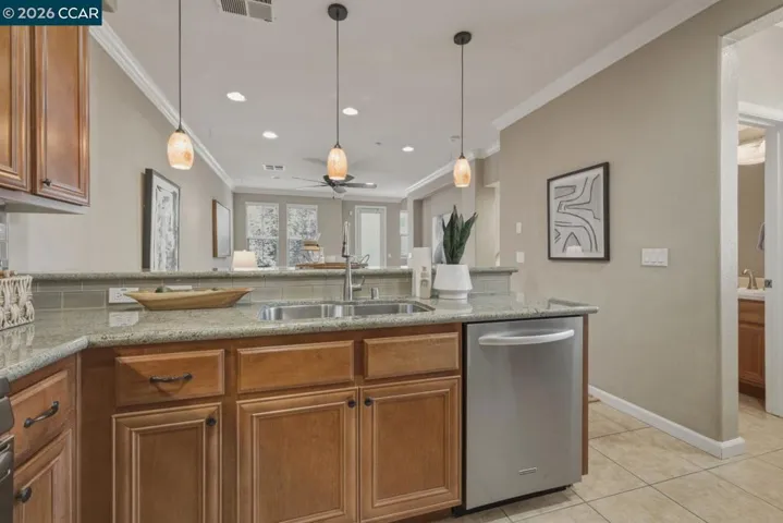175 Selby Ln 7, Livermore, California 94551