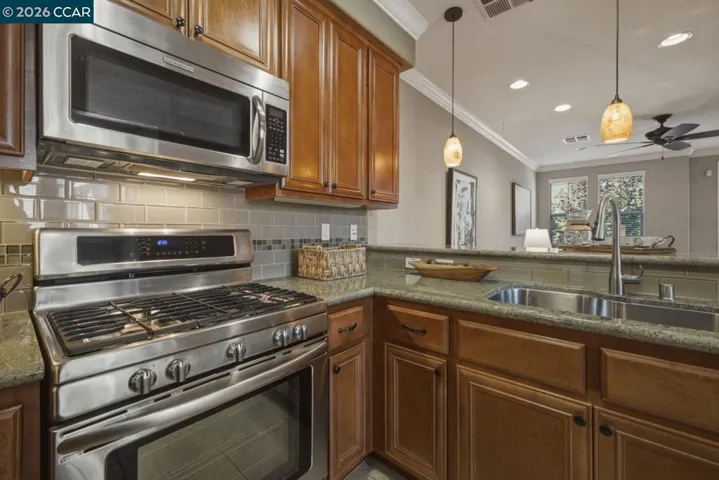 175 Selby Ln 7, Livermore, California 94551