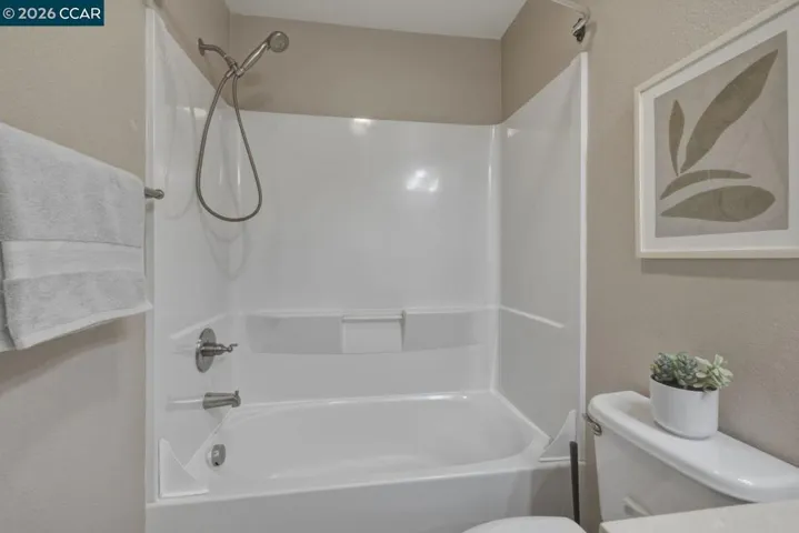 175 Selby Ln 7, Livermore, California 94551