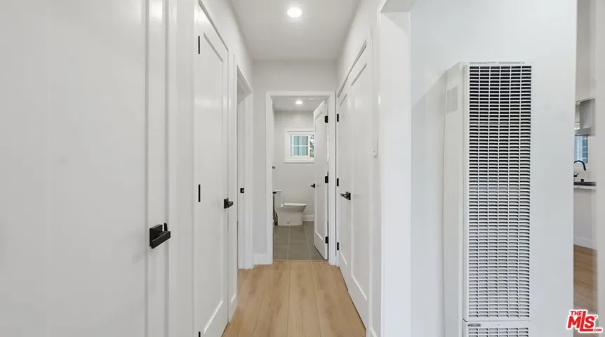 4030 Abourne Road C, Los Angeles, California 90008