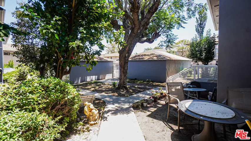 4030 Abourne Road C, Los Angeles, California 90008