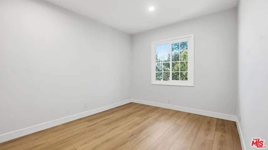 4030 Abourne Road C, Los Angeles, California 90008