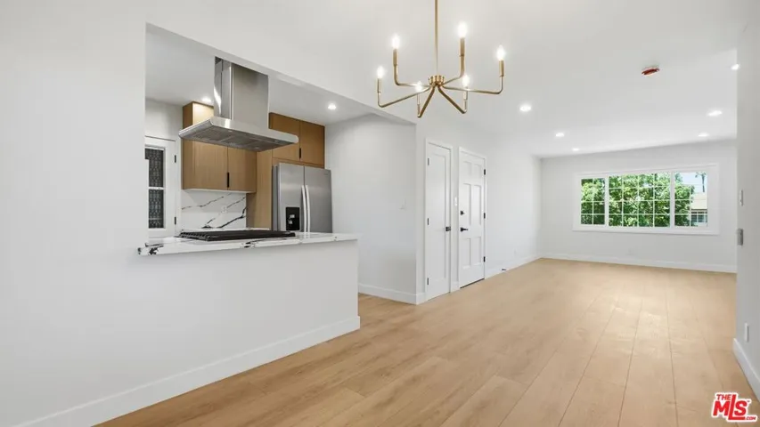 4030 Abourne Road C, Los Angeles, California 90008