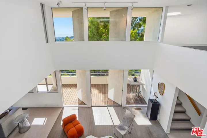 12268 Canna Road, Los Angeles, California 90049