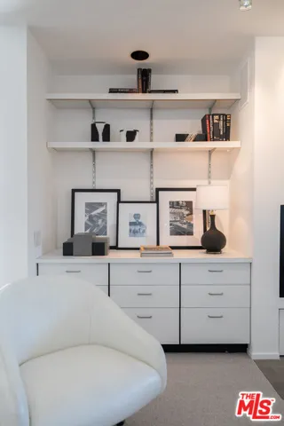 12268 Canna Road, Los Angeles, California 90049