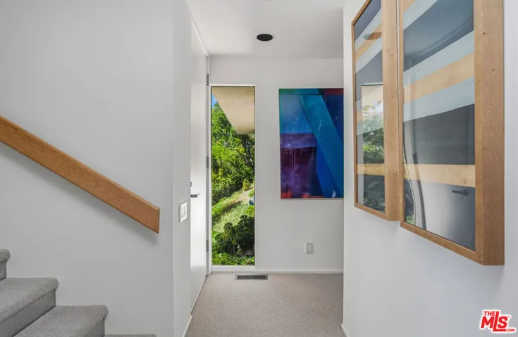 12268 Canna Road, Los Angeles, California 90049