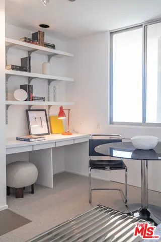 12268 Canna Road, Los Angeles, California 90049