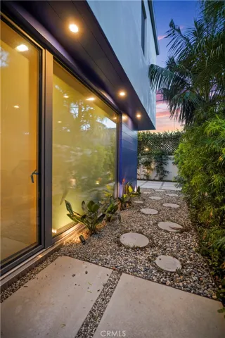 Side Yard 2