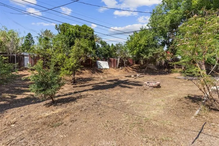529 W Blaine Street, Riverside, California 92507