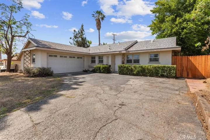 529 W Blaine Street, Riverside, California 92507