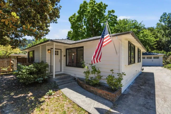 10195 Riverside Drive, Ben Lomond, California 95005