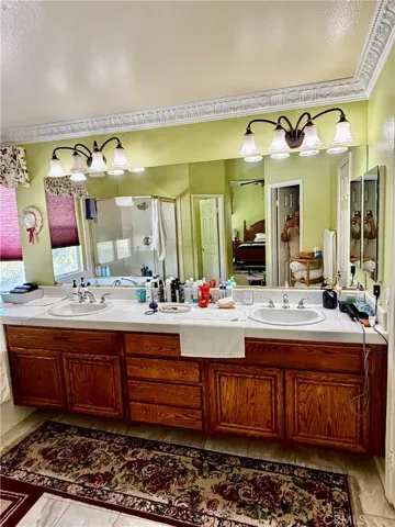 Dual Oval Vanities