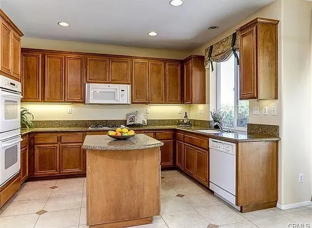 11217 Ravenna, Porter Ranch, California 91326