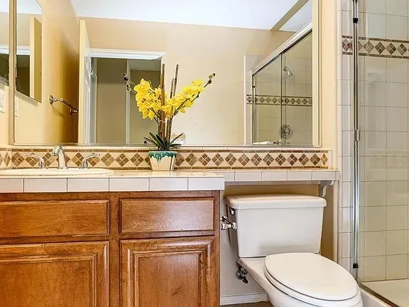 11217 Ravenna, Porter Ranch, California 91326