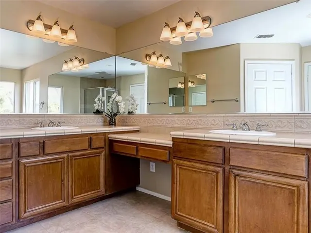 11217 Ravenna, Porter Ranch, California 91326