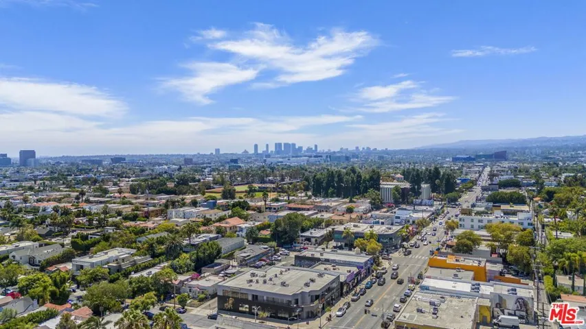 713 N Sierra Bonita Avenue, Los Angeles, California 90046