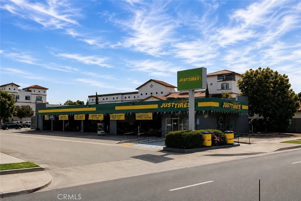 3136 Sepulveda
