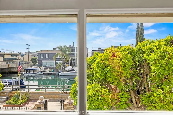 89 Rivo Alto Canal, Long Beach, California 90803